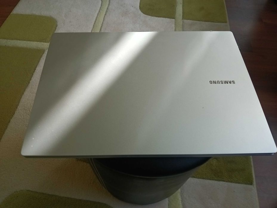 Samsung Galaxy book 4 5G