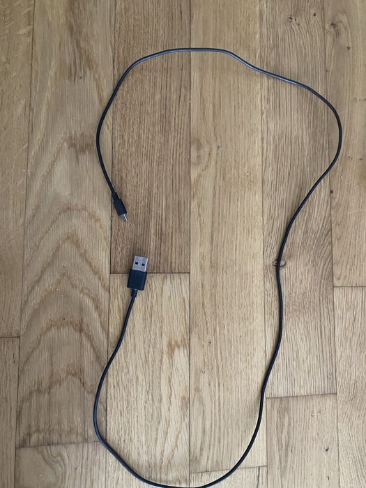 Playstation 4 pro и 3 джойстика