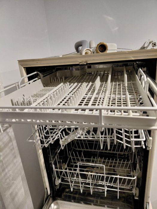 Masina de spalat vase Miele