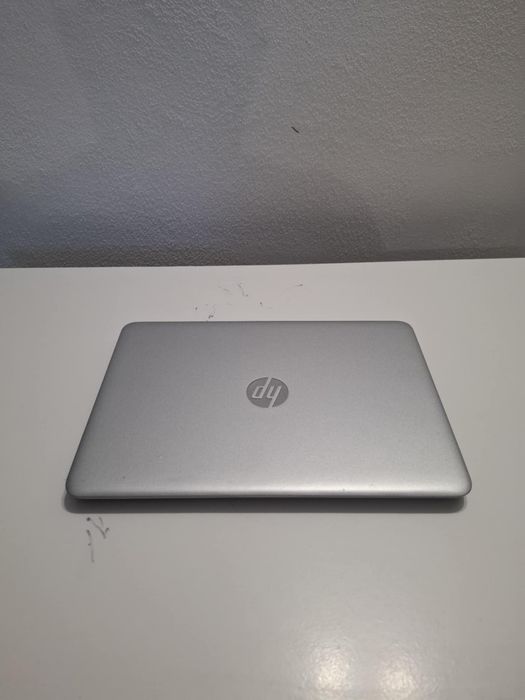 Laptop HP la 600 lei
