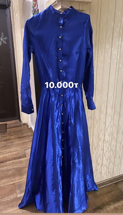 Вечерние платья