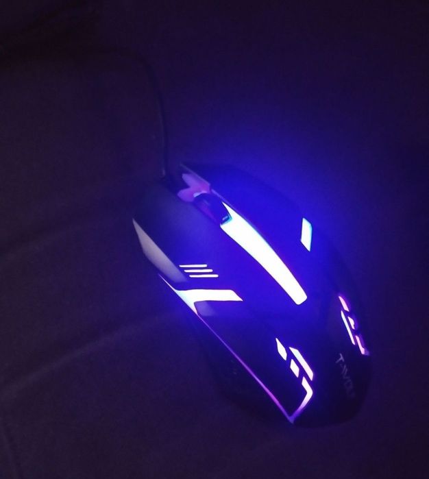 Игровая мышка новая