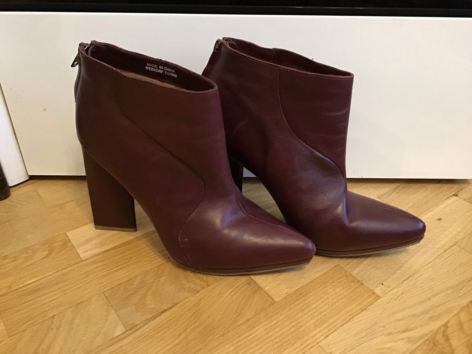 Кожаные ботильоны, босоножки