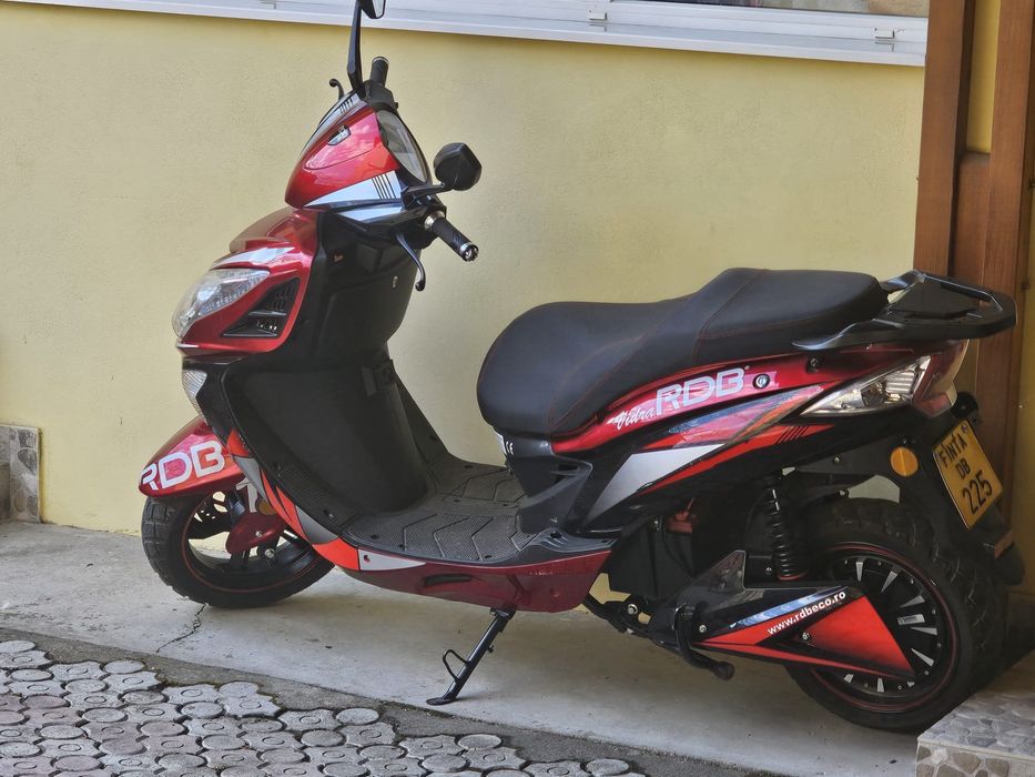 Scuter electric de vanzare