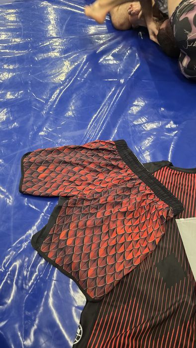 Рашгард и шорти за граплинг TATAMI