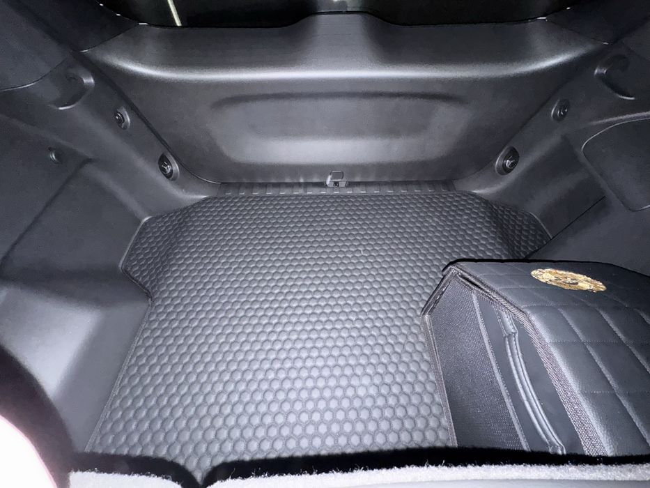 Chevrolet Equinox фулл навороченный 2023, 3000 км