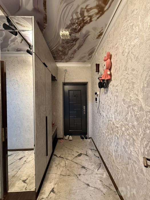 Guliston yangi bozor yangi domlar 9 etajka 1 qavat