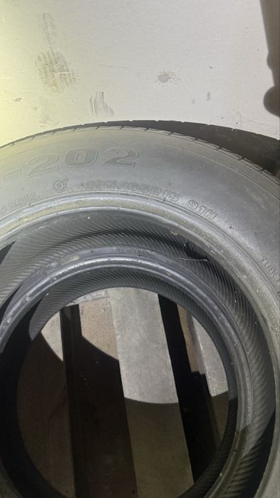 Продам резину бу 195/65/15