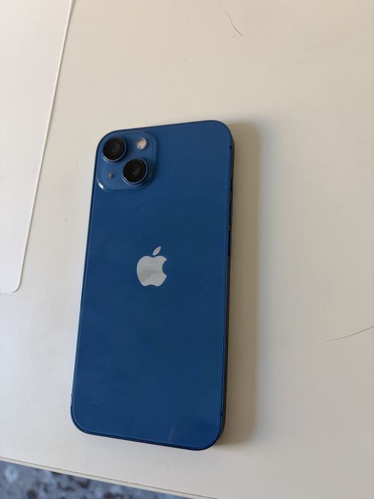 Vand iphone 13, albastru,  128 GB, unic proprietar.