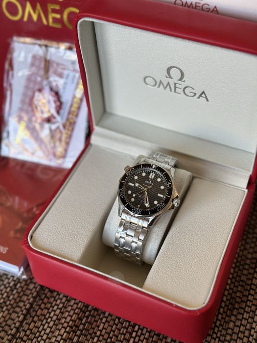 Omega Seamaster Diver 300M Black 42 mm