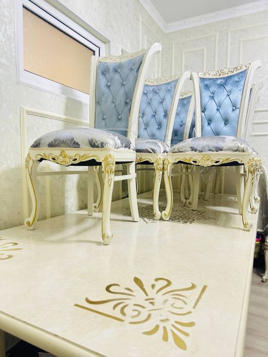 Стол стул янгидек сотилади холати яхши сифатли