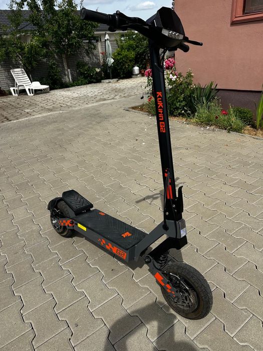 Vand Kukirin G2 cu doar 256 km , ca si nou