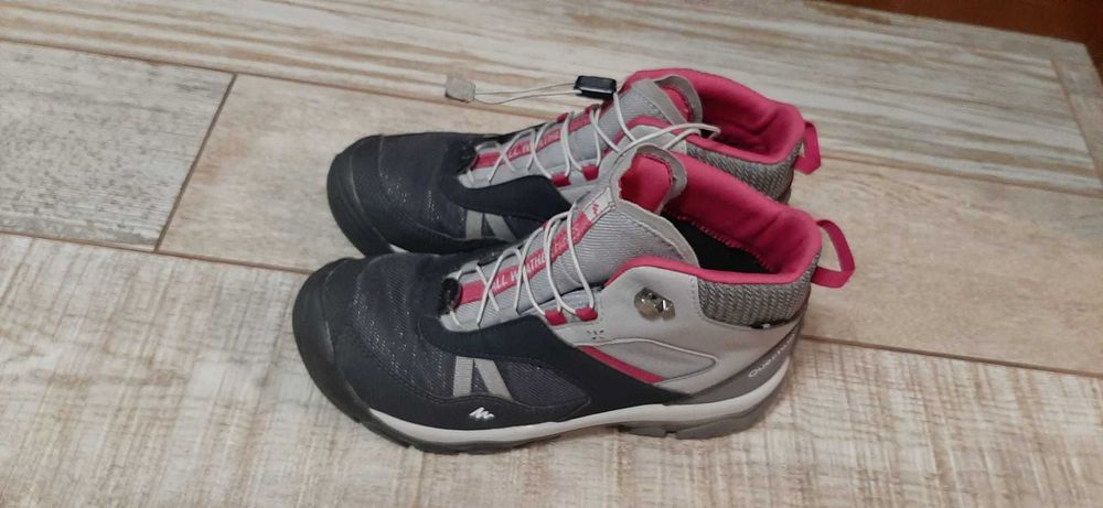 Ghete fete Decathlon 36
