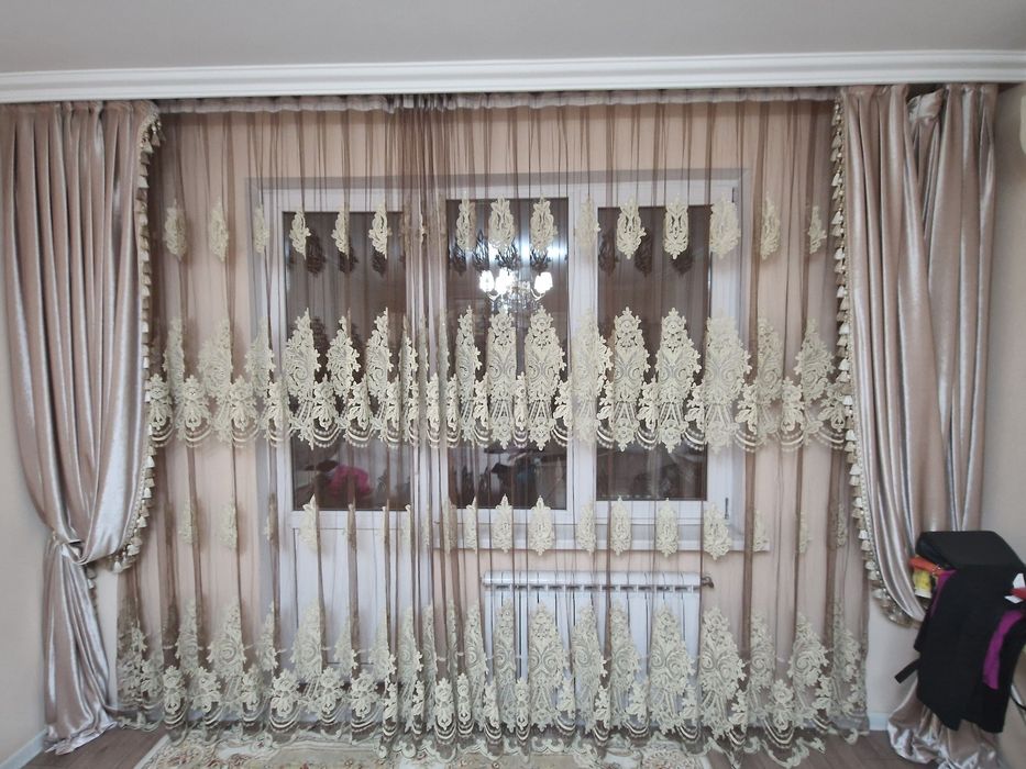 Продам королевские шторы
