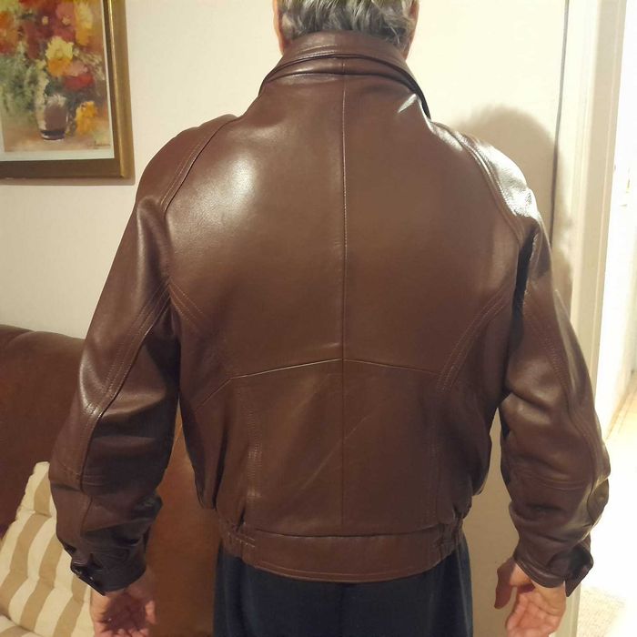 Geaca din piele deosebita Sebes, stare excelenta, marime L