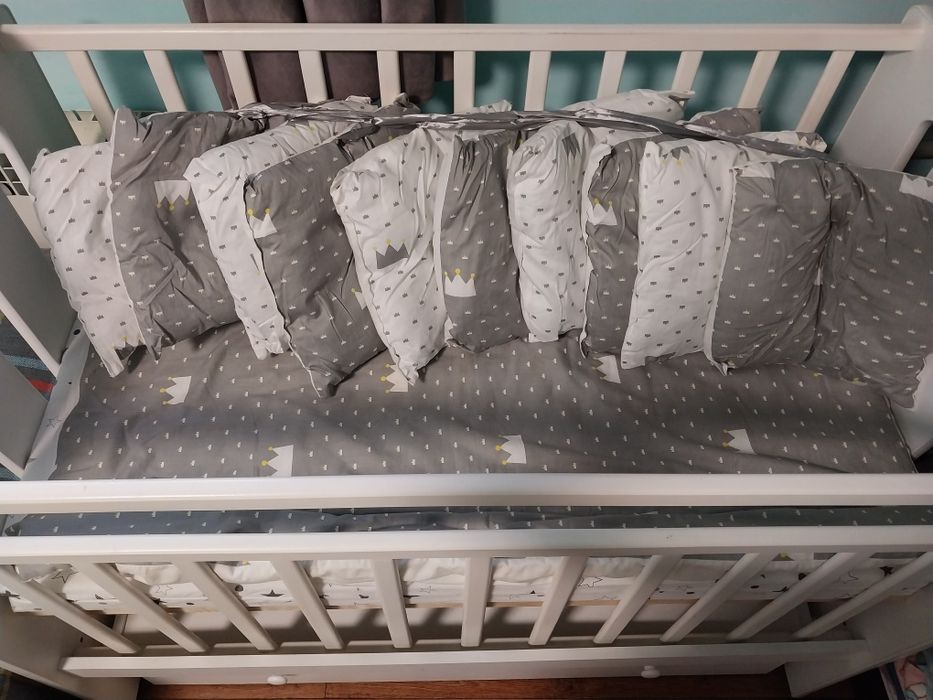 Детская кровать-манеж