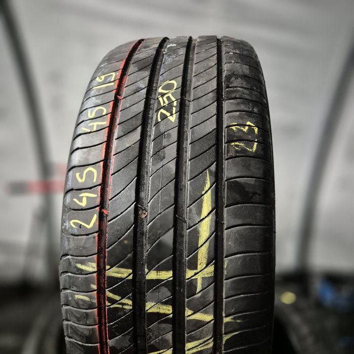 245 45 18 O bucata Michelin vară