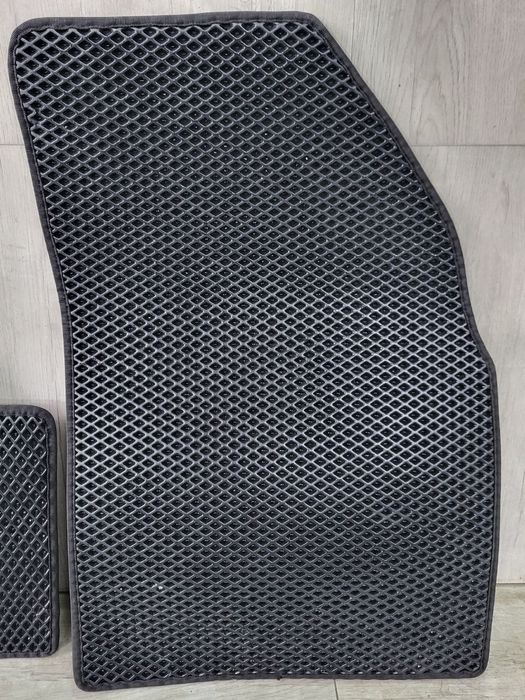 Продаются полики Evakor