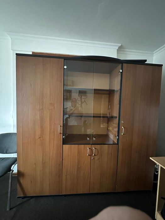 Продам шкаф для офиса или дома