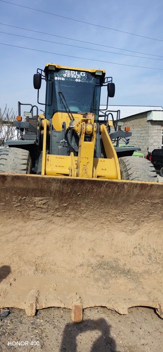 Pagruzchik SDLG 3 kub 2018 y. Haloti o'rtacha narxi 30.000 $ kami bor