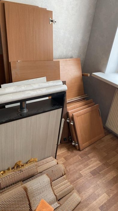 Шкафы камод матрас кровать