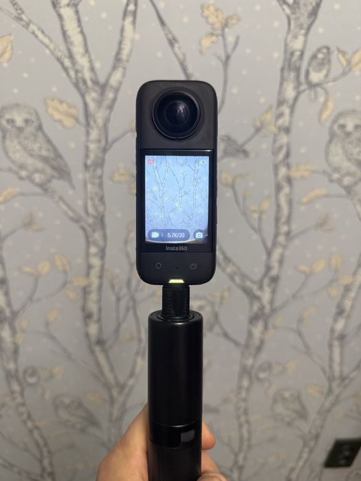 Insta360 X3 — камера 360°, 5.7K, отличное состояние