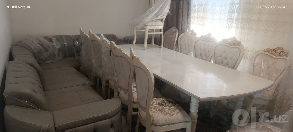 Mehmonxona Mebellari, yangi ishlatilmagan.