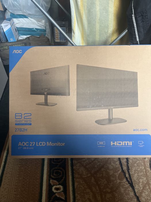 Манитор для компьютера