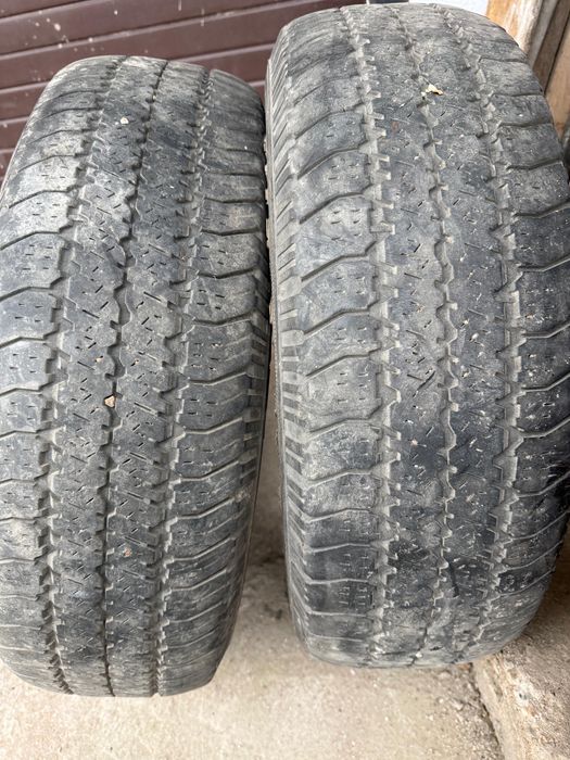 Продам шины 235/70R16