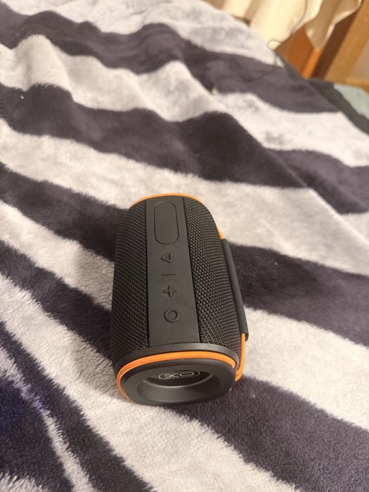 Vând Boxa portabila Wireless BT 5.3 XO F57 Pro