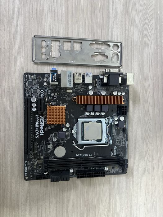 Продам комплект i3-7100 H110 Asrock