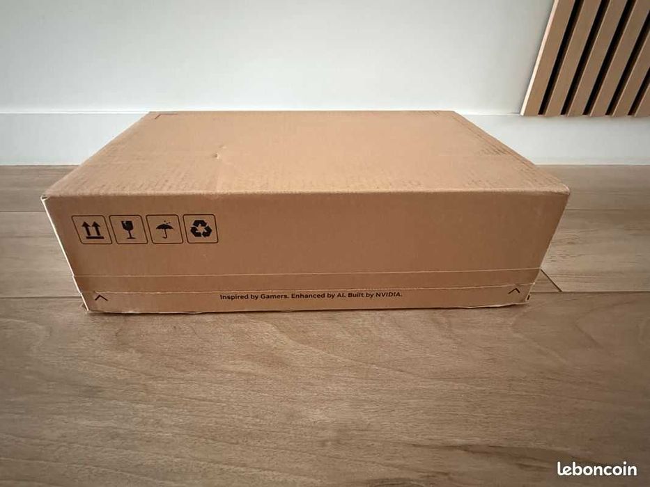 Placa video NVIDIA GeForce RTX 5080 Founders - sigilata