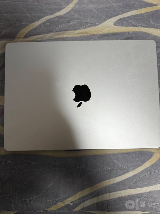 MacBook Pro 14” M3 — как новый | 24 цикла | АКБ 99%