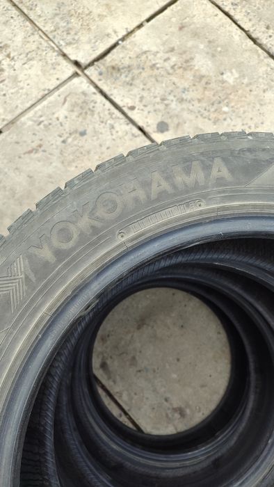 Шины Yokogama...