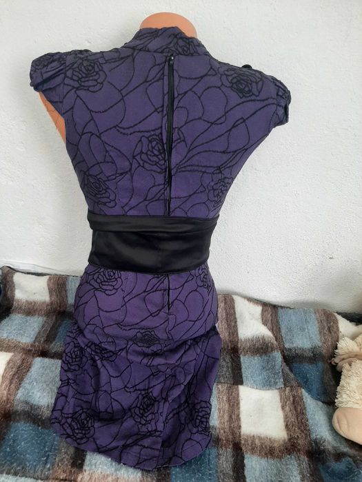 Рокля неразличима от нова