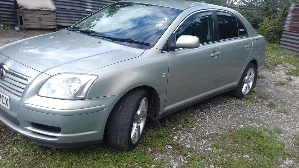 Toyota Avensis 2.0d4d 116к.с на части