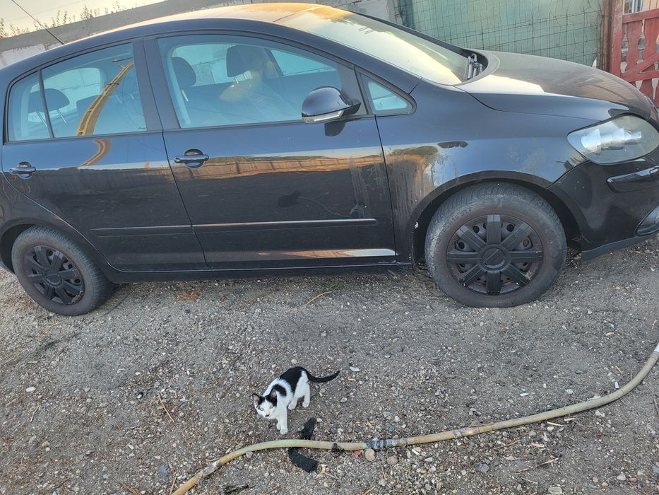 Golf 5 plus negociabil