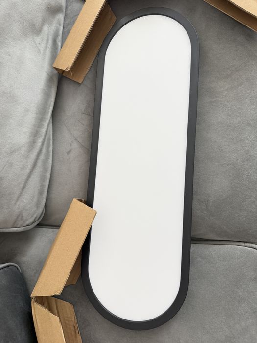 Plafoniera tavan noua