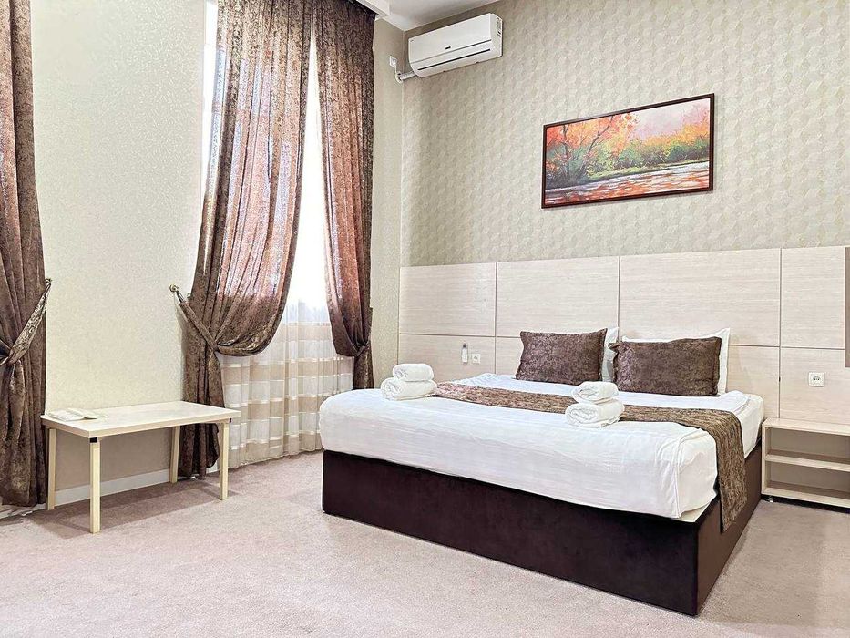 City Отель (Hotel)