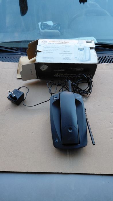 Домашен телефон безжичен.