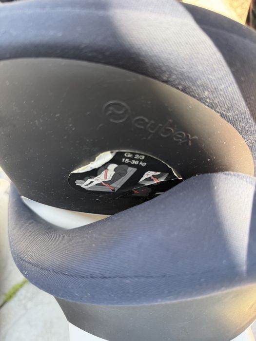 Продам автокресло cybex