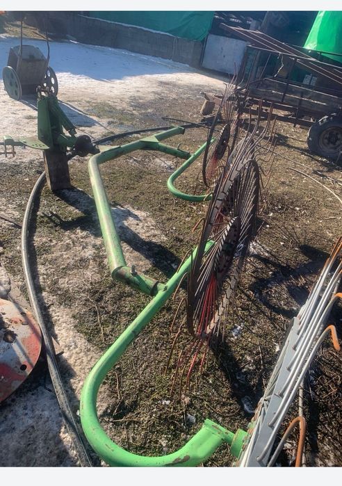 Трактор. Сельхозтехника