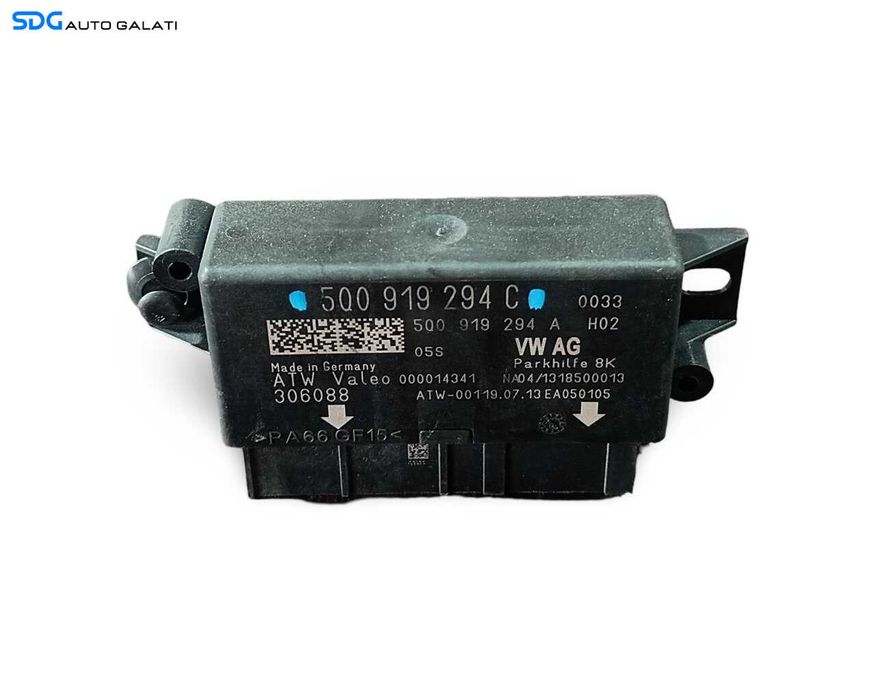 Unitate Modul Calculator Control PDC Senzori Parcare Volkswagen Golf 7 (5G, BQ1, BE, BV) 2.0 TDI CRBC 2012 - 2017 Cod 5Q0919294C [LR7648]