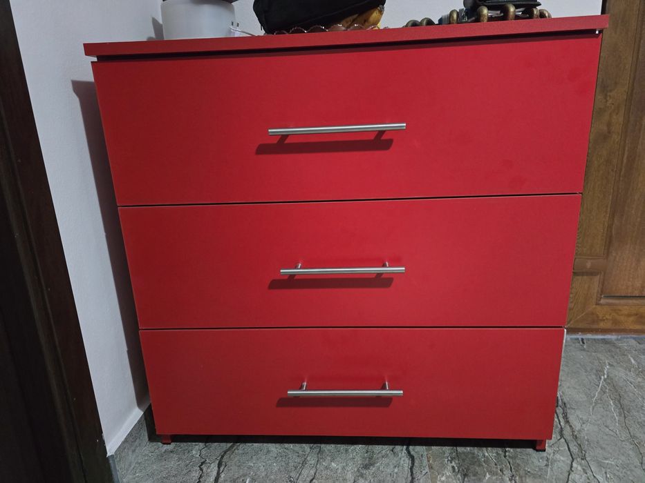 Diverse piese mobila!