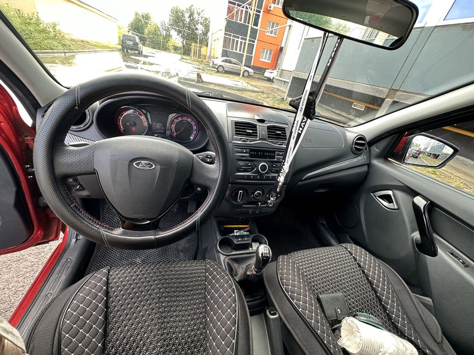 Granta, Drive action