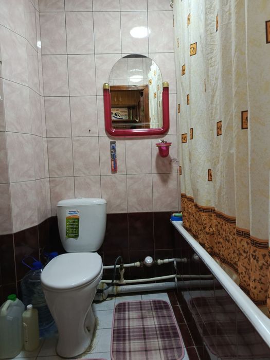 Uy sotiladi qolgan maʼlumotlar telefonda gaplashiladi