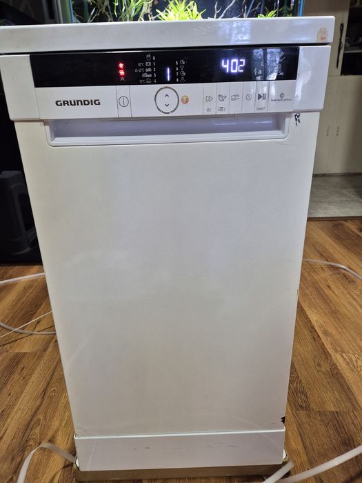 Съдомиялна машина Grundig