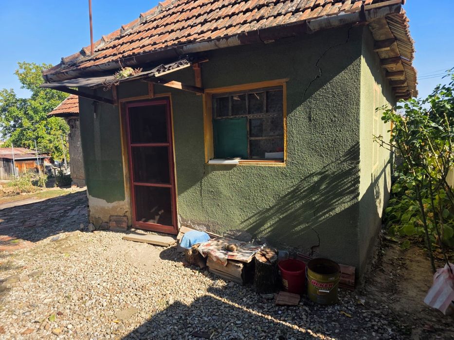 Casa cu teren Chisirid