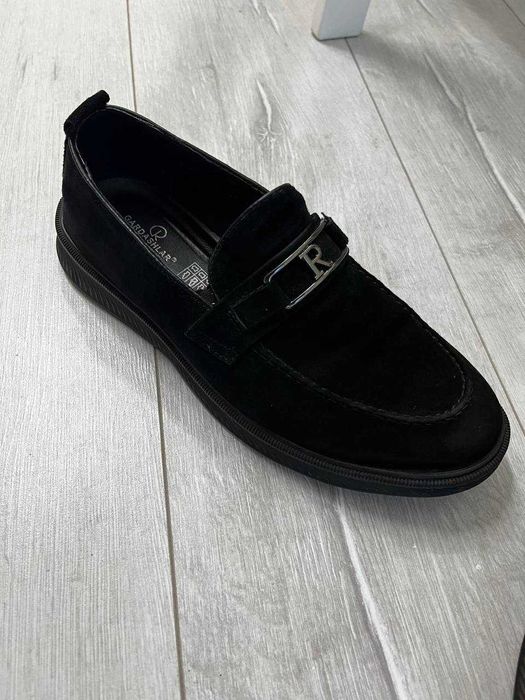 Замшевые туфли новые