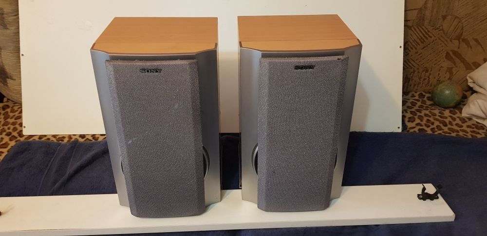 Хорошие колонки Sony SS RL3